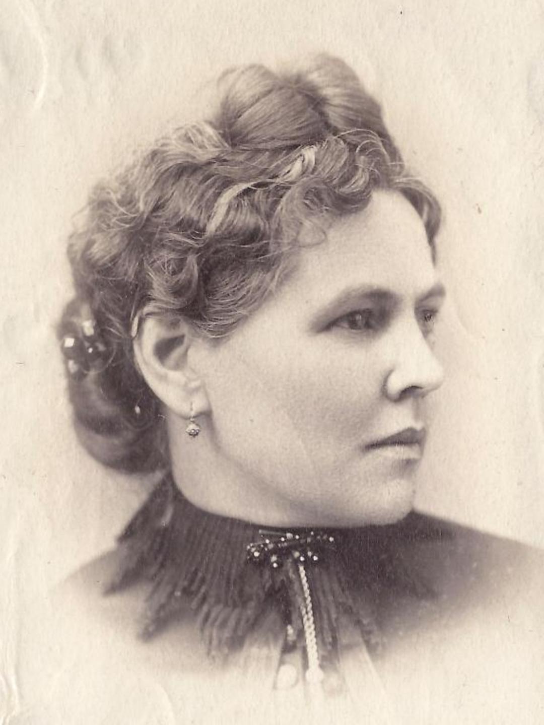 Elizabeth Gillespie (1855 - 1939) Profile